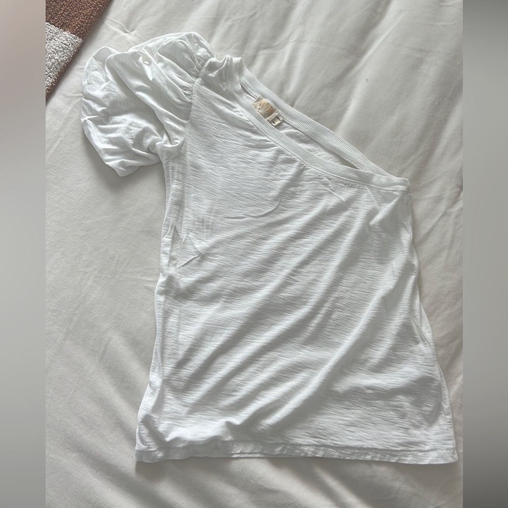 Nation LTD 1 shoulder top